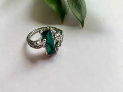 Silver ring Green Emerald zirconiu Crystal "Sterling silver 925"