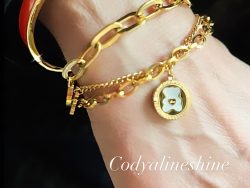 Gold Charm Bracelet 
Teddy Bear