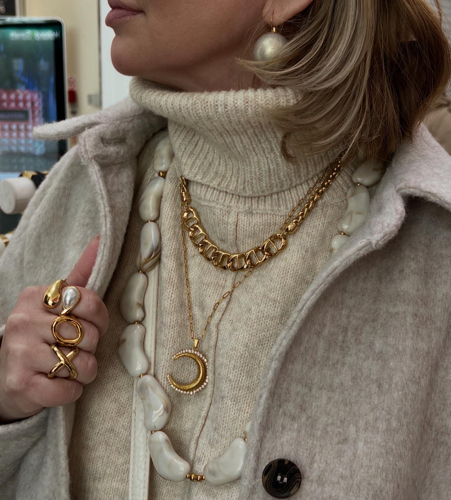 e143e447-5611-48b5-a2ea-647494fb6c8d-2