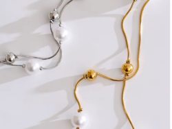 Long Strand pearl necklace